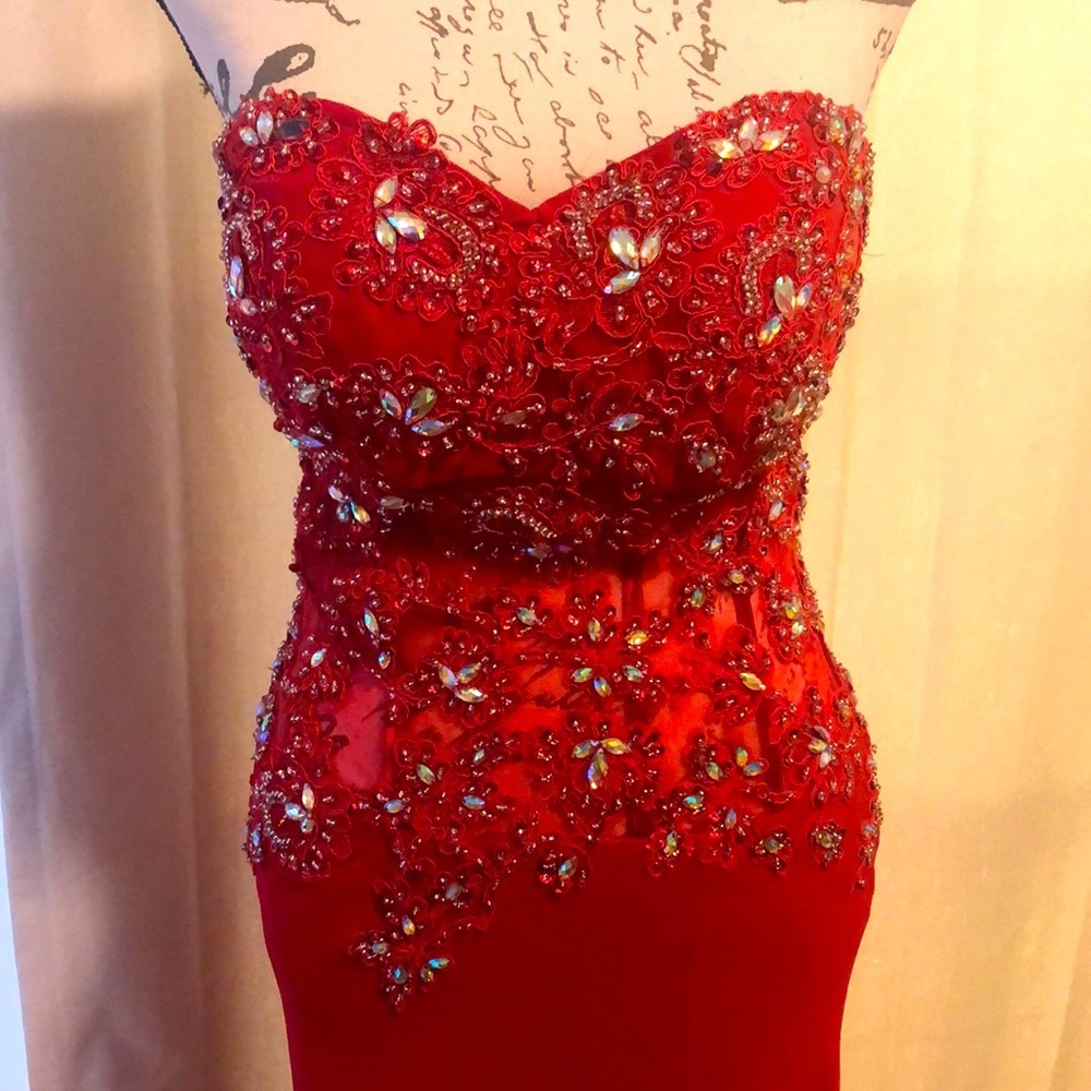 LAST CHANCE💄 COLORS Dress Red Ballgown, size 10 (worn once)